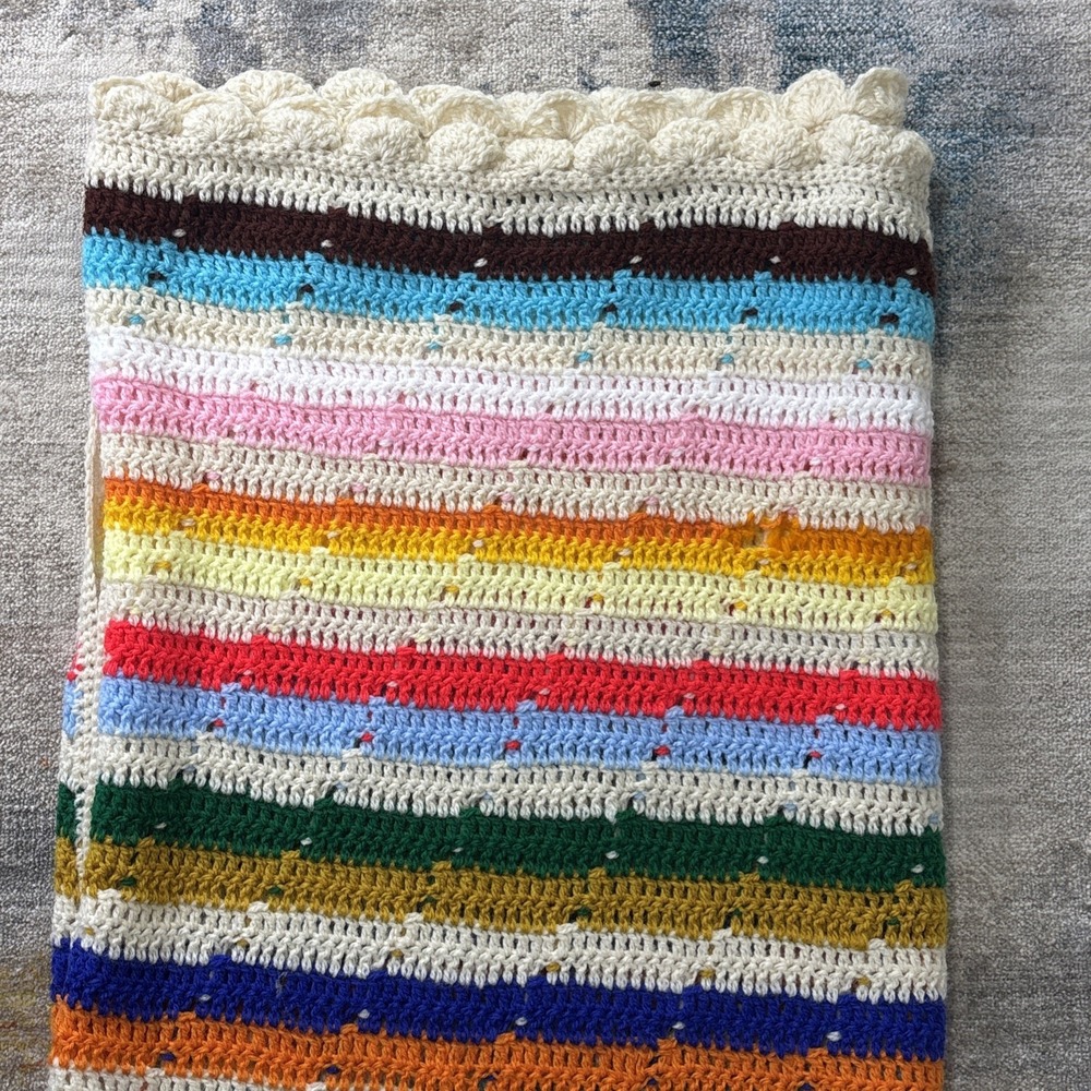 Vintage Handmade Crochet Throw Colorful Stripes Scalloped Edge 40x72